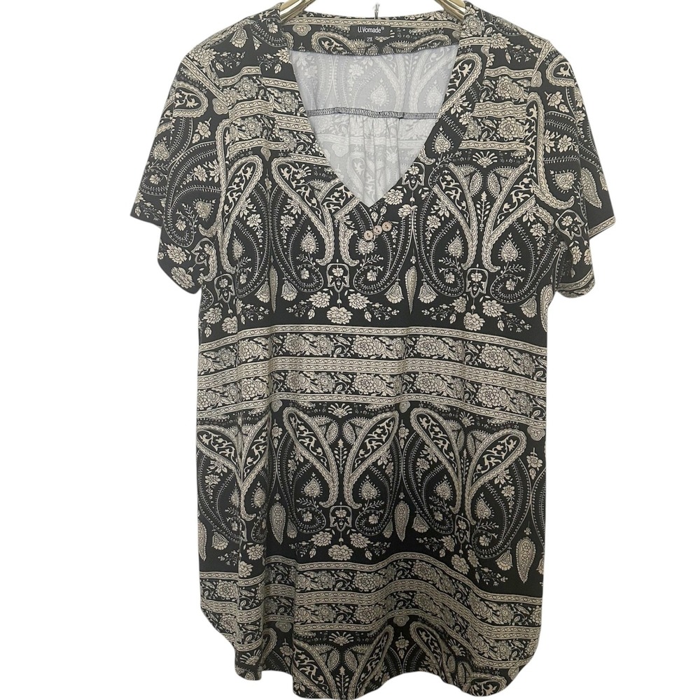 U. Vomade Tunic Women 2X Black Paisley‎ Floral V-Neck Short Sleeve Button Detail
